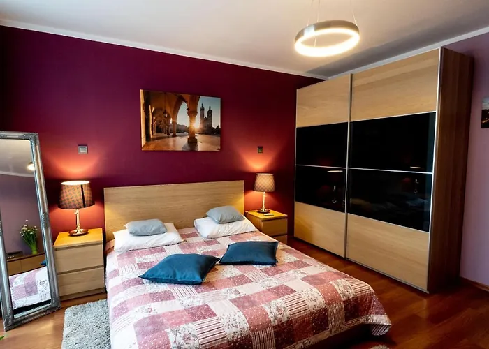 Verona 129 - 70m2, Terrace, Garage * Krakow