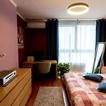 Verona 129 - 70m2, Terrace, Garage Apartment
