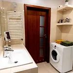 Verona 129 - 70m2, Terrace, Garage Apartment *