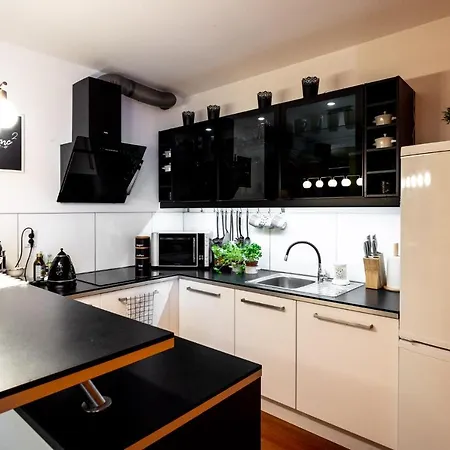 Torre Verona - 70m2, Terrace, Garage * Краков