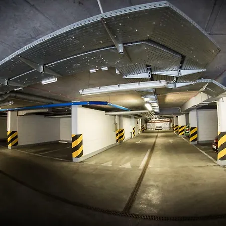 Апартаменты Torre Verona - 70m2, Terrace, Garage Краков