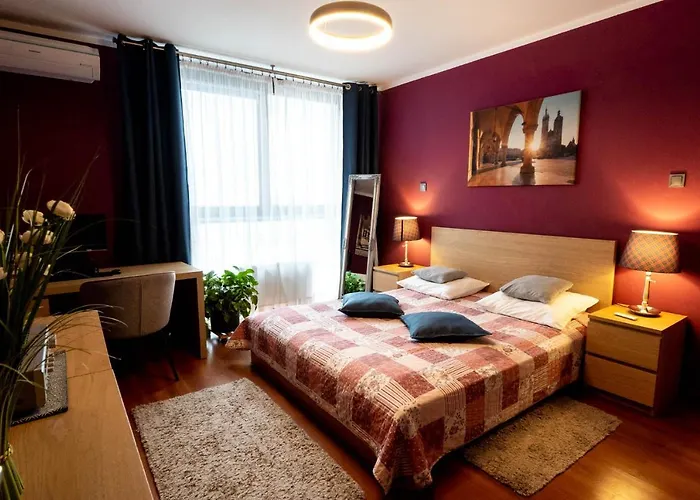 Verona 129 - 70m2, Terrace, Garage Apartment